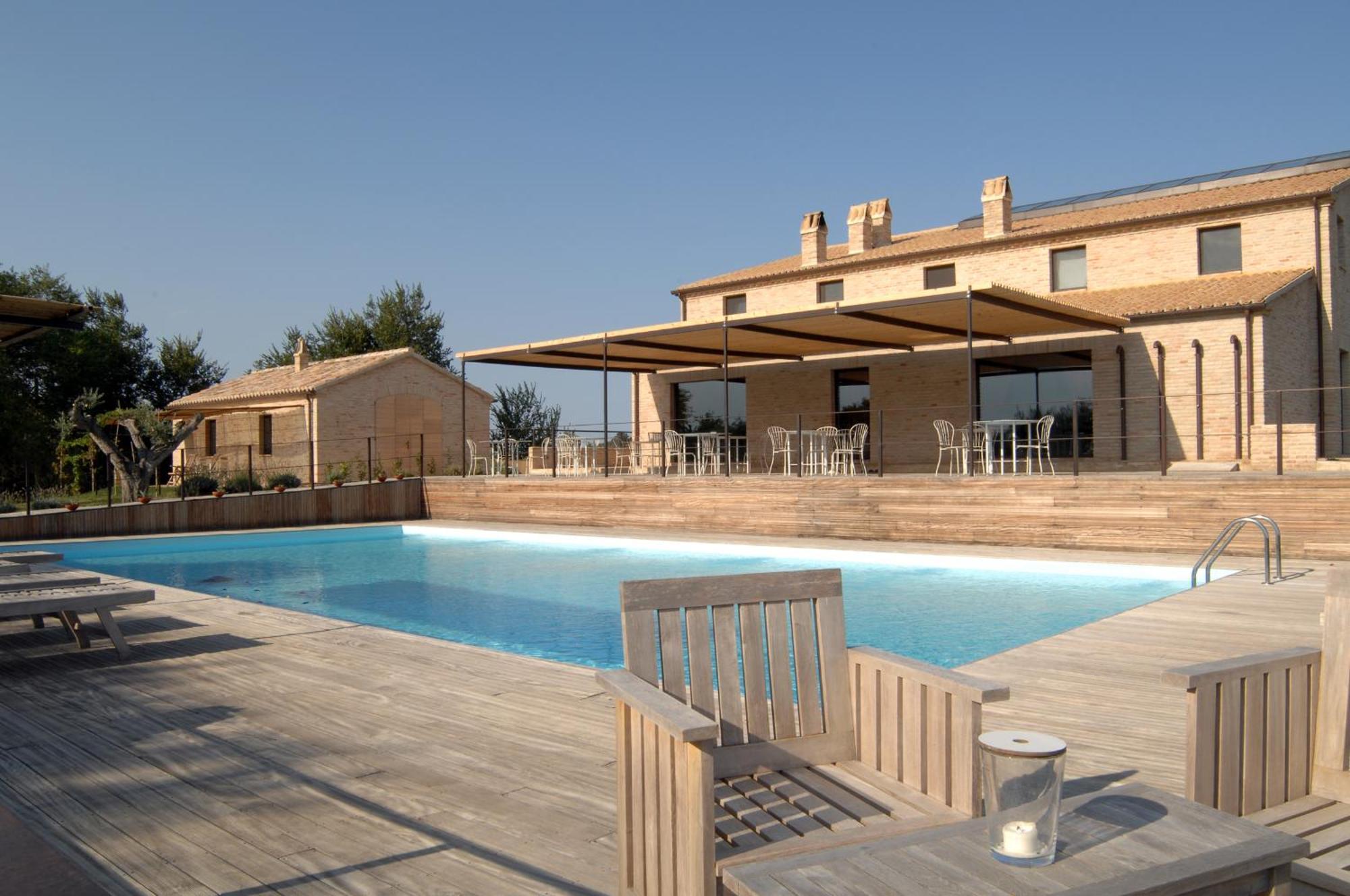 Solea Relais Di Charme- Adults Only Guest House Trecastelli Luaran gambar