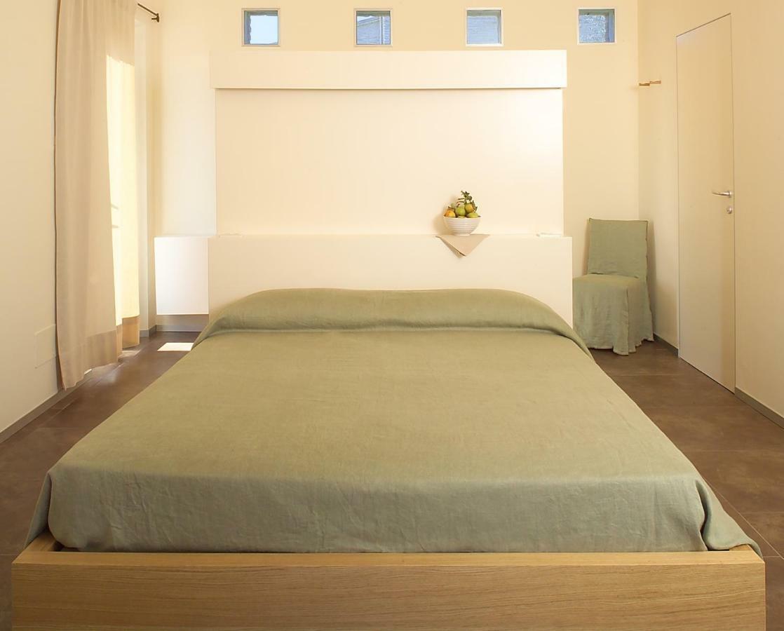 Solea Relais Di Charme- Adults Only Guest House Trecastelli Luaran gambar